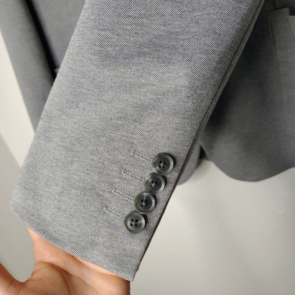 JF J.ferrar Slim Fit Gray Sport Two Buttons Style Coat Sz L42/44R Spandex - Picture 10 of 14